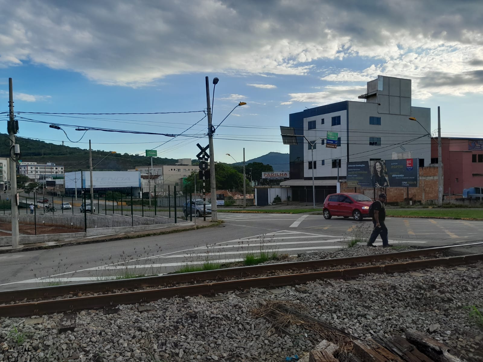 Viaduto Sobre A Linha F Rrea Previsto Pela Prefeitura Para Obra