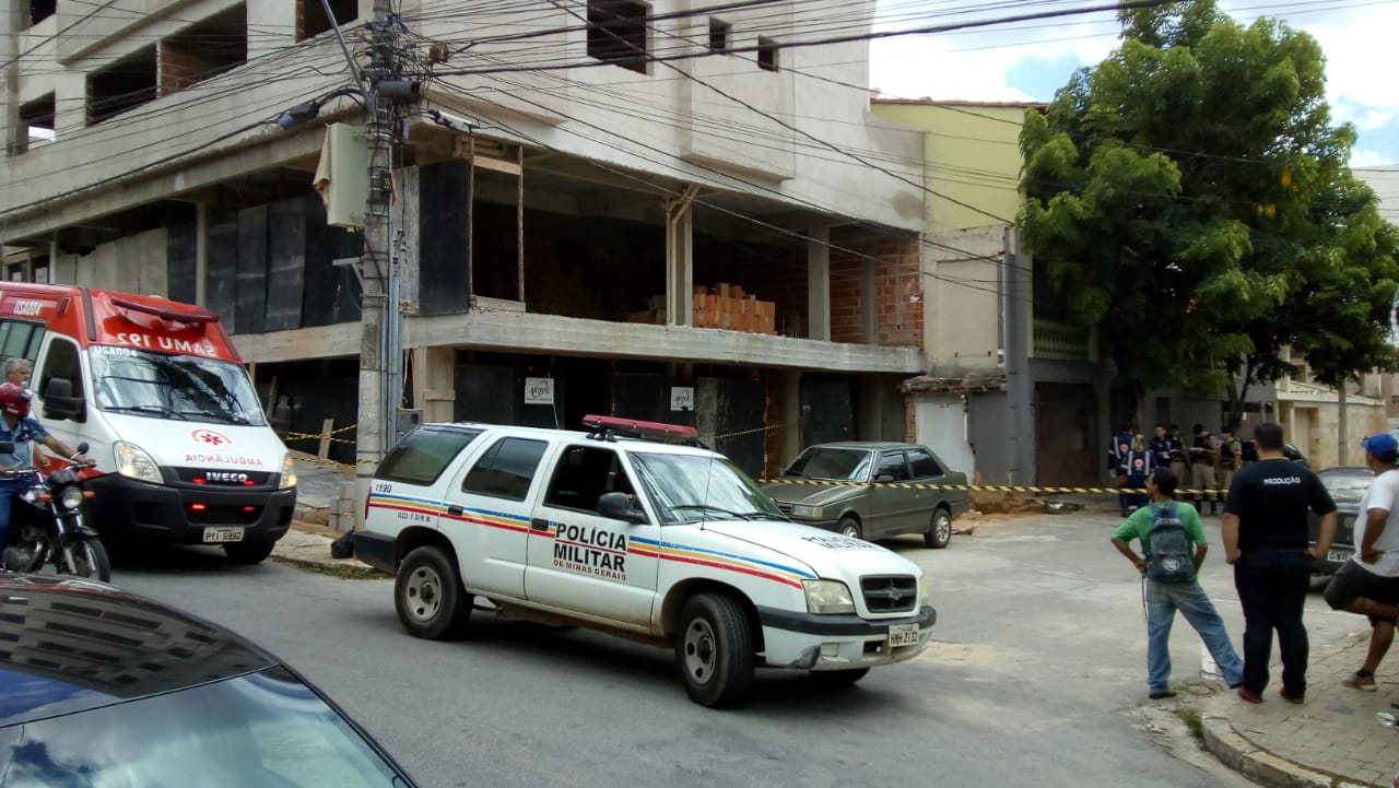 Homem morre depois de cair de edifício no Centro