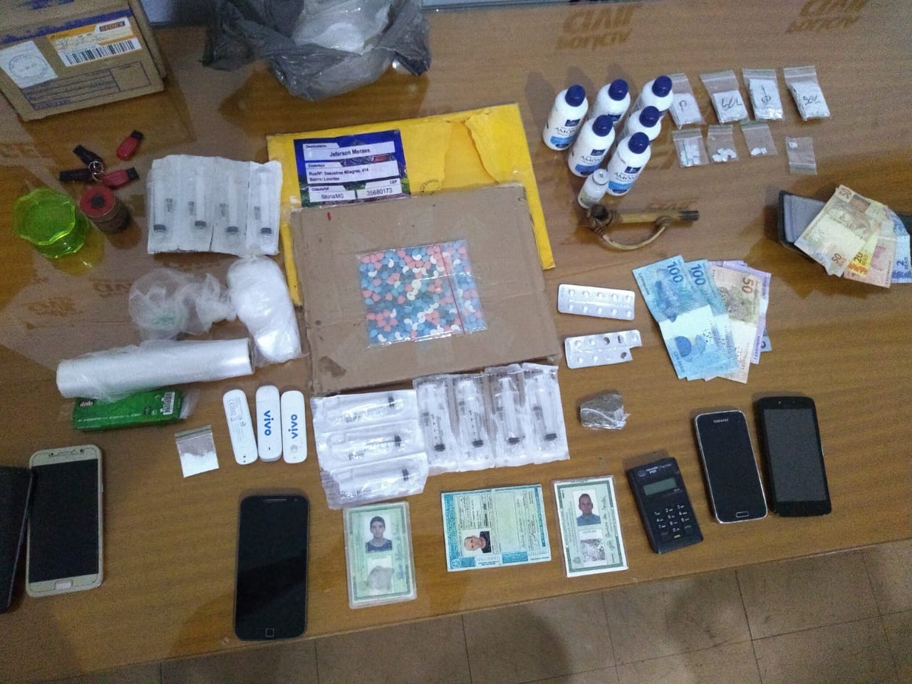 Polícia Civil desbarata laboratório de drogas no bairro de Lourdes e apreende 500 comprimidos de ecstasy
