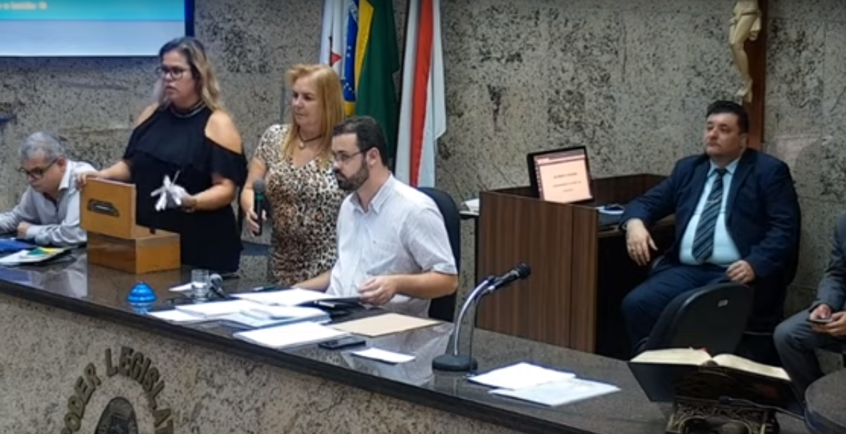 Fábio Daniel Pereira assume a Procuradoria da Câmara; Marcos Penido recusa Gerência Administrativa