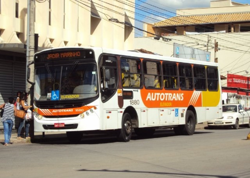 Com isolamento social por coronavírus, queda de passageiros nos ônibus de Itaúna chega a 75,86%