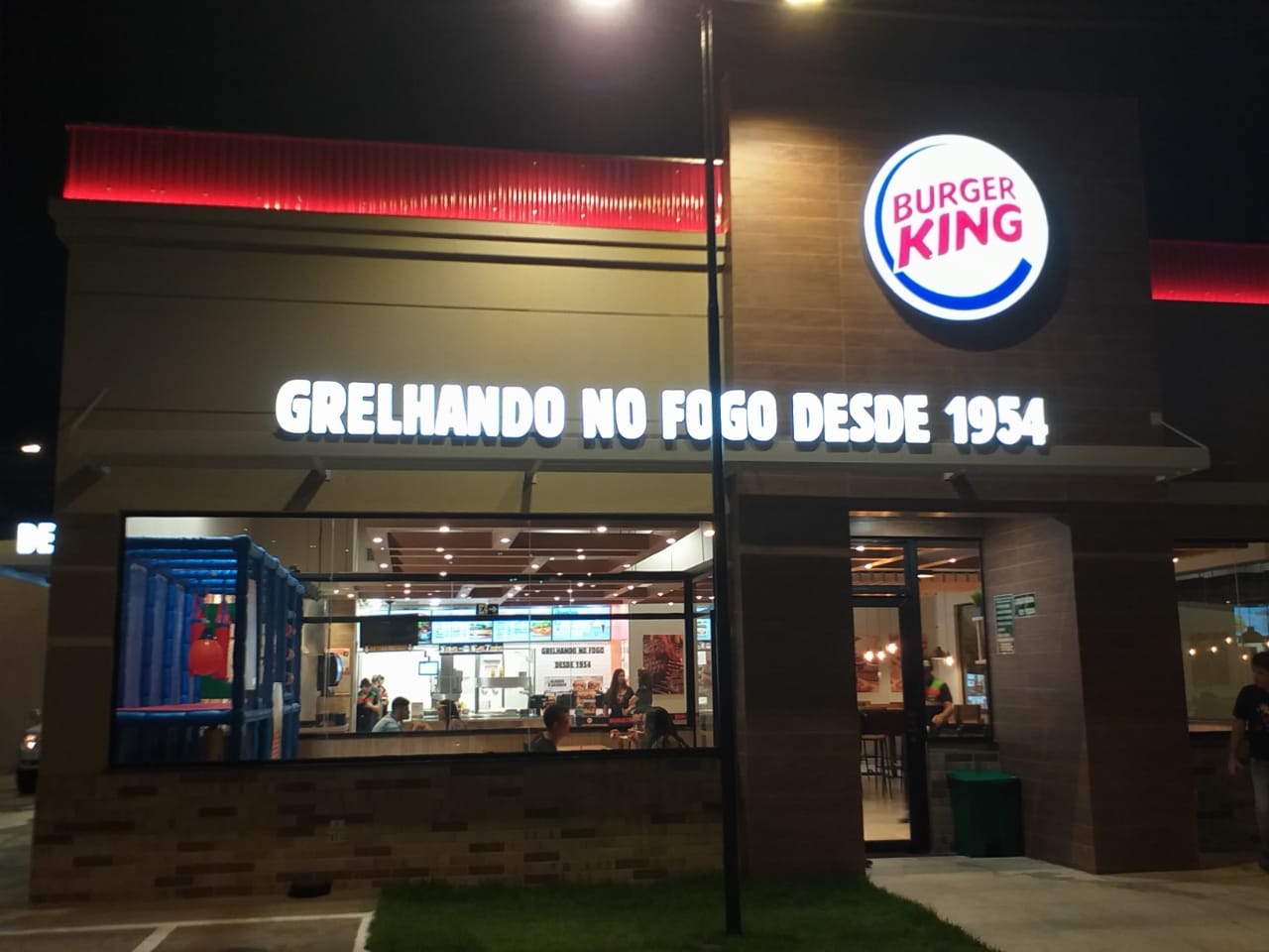 Burger King expande operação em Pará de Minas e Americanas é cotada para Itaúna; entenda!