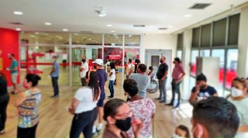 Santander fechado para higienização, após caso de COVID-19; banco promete reabertura nesta sexta (6)