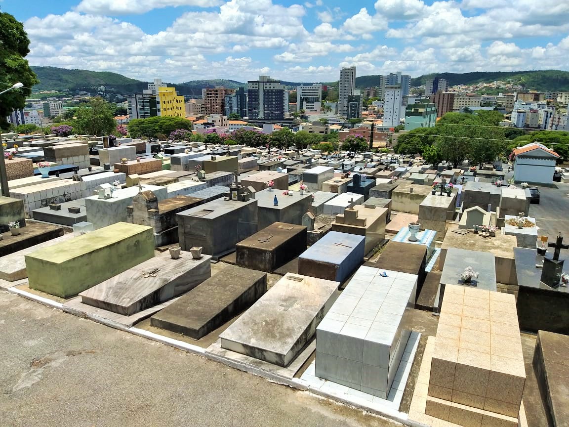 Kaio Guimarães propõe em projeto de lei concorrência para o serviço funerário em Itaúna; entenda!