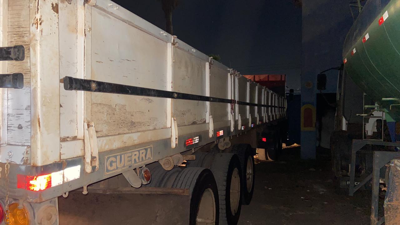 Policiais impedem furto de 30 ton. de aço em Itatiaiuçu