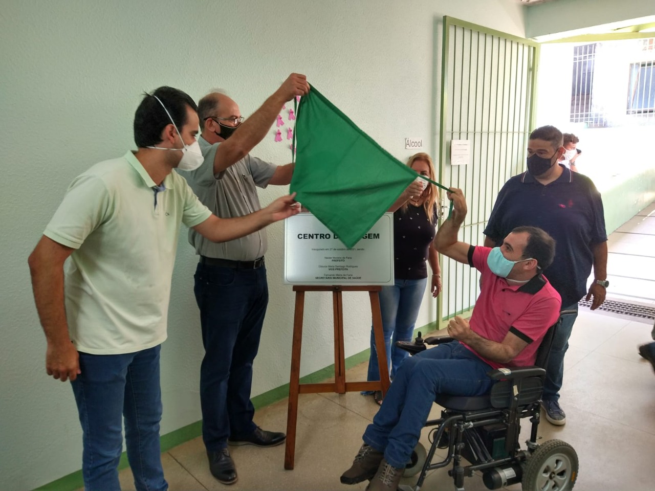 Prefeito e secretário de Saúde inauguram o Centro de Imagem do CEMO Dr. Ovídio – veja fotos
