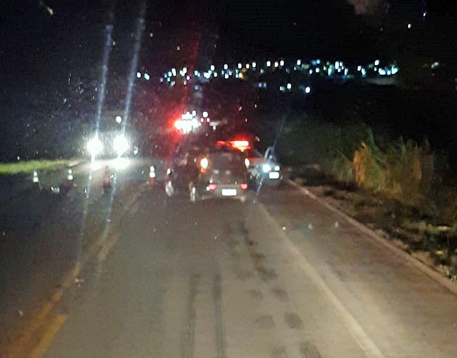 Homem morre após ser atropelado por caminhão na MG-431 em Itaúna; acidente fecha rodovia