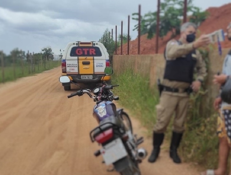 Motociclista é preso após ser flagrado pela PMRv embriagado na MG-050 em Carmo do Cajuru