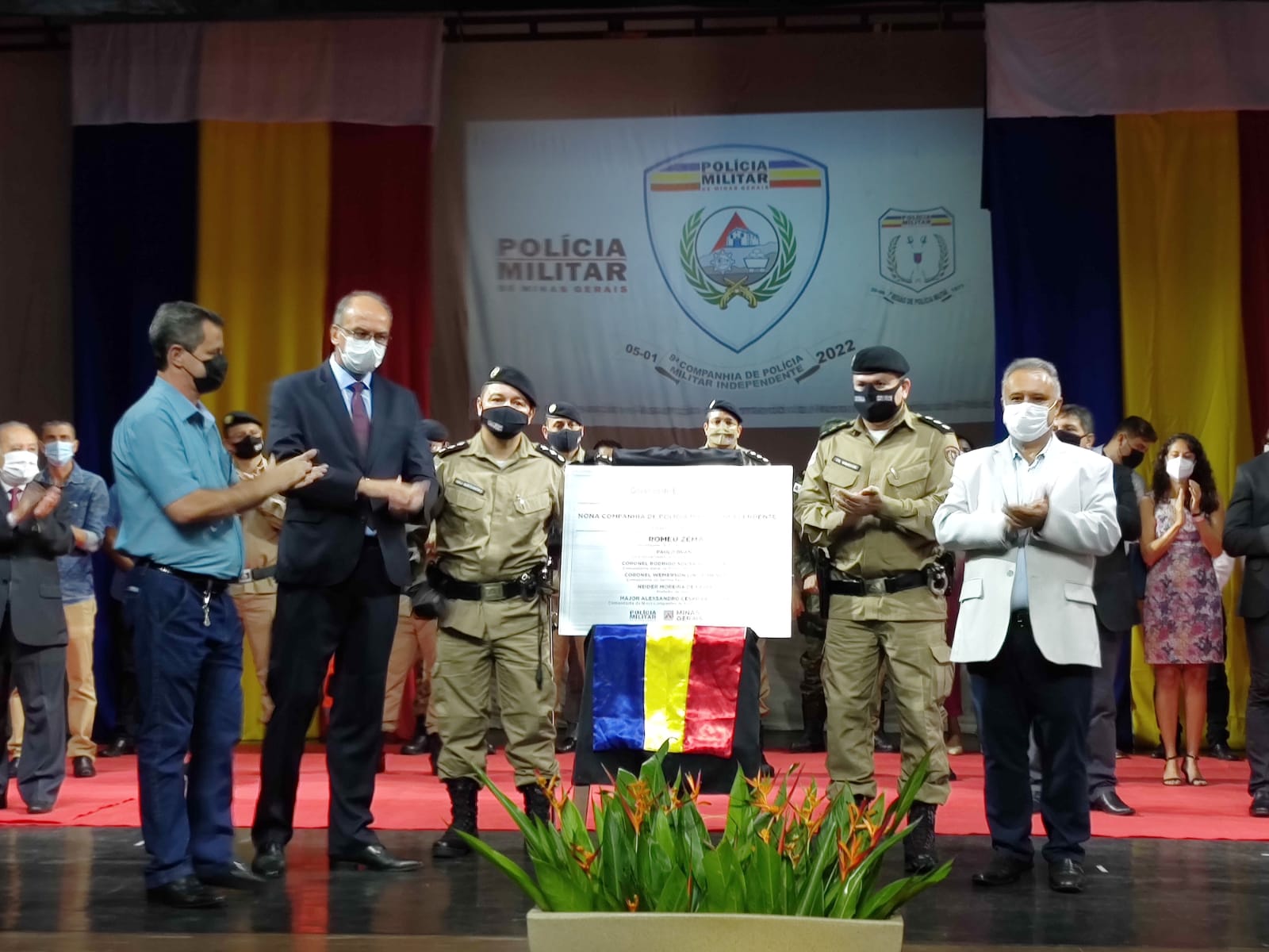 Com a presença de políticos, Polícia Militar realiza solenidade de elevação da 9ª Cia PM Ind. de Itaúna