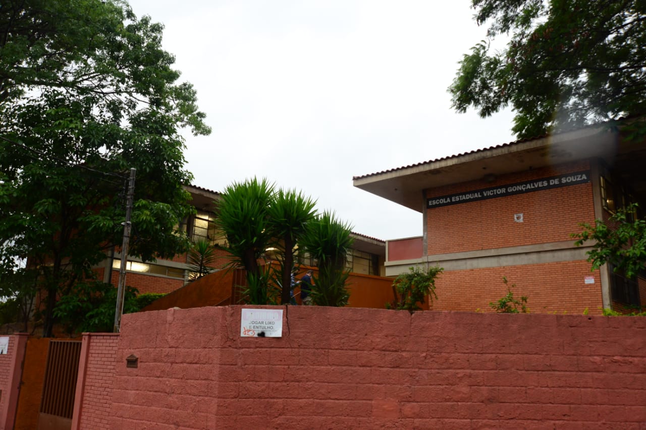 Ameaça de massacre mobiliza PM em escola pública no bairro Padre Eustáquio, em Itaúna