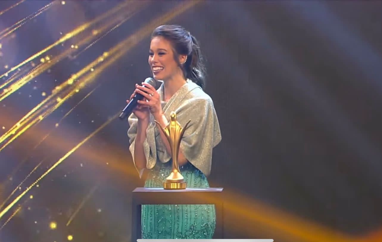 Cantora católica de Itaúna é premiada em concurso