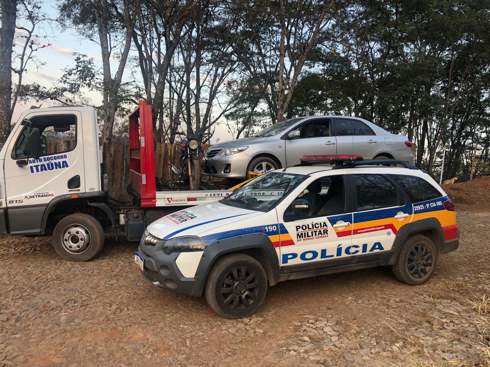 Adolescente é apreendido após roubo de carro no Morro do Sol; veículo foi localizado no Sumidouro