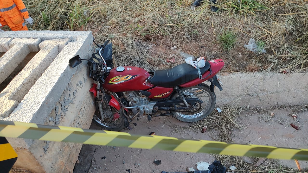 Colisão frontal mata motociclista no km 117 da MG-050