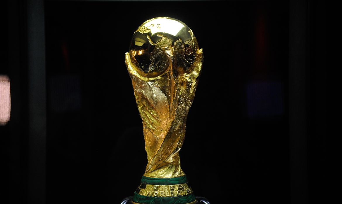 Copa do Mundo chega à 22ª edição no Catar; competição surgiu após o sucesso do futebol nos Jogos Olímpicos
