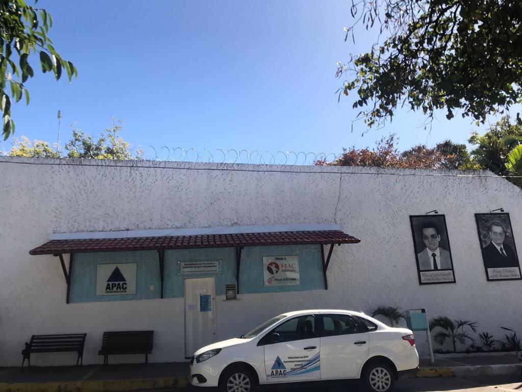 Justiça extingue regime semiaberto na APAC de Itaúna e 35 detentos cumprirão pena em domicílio