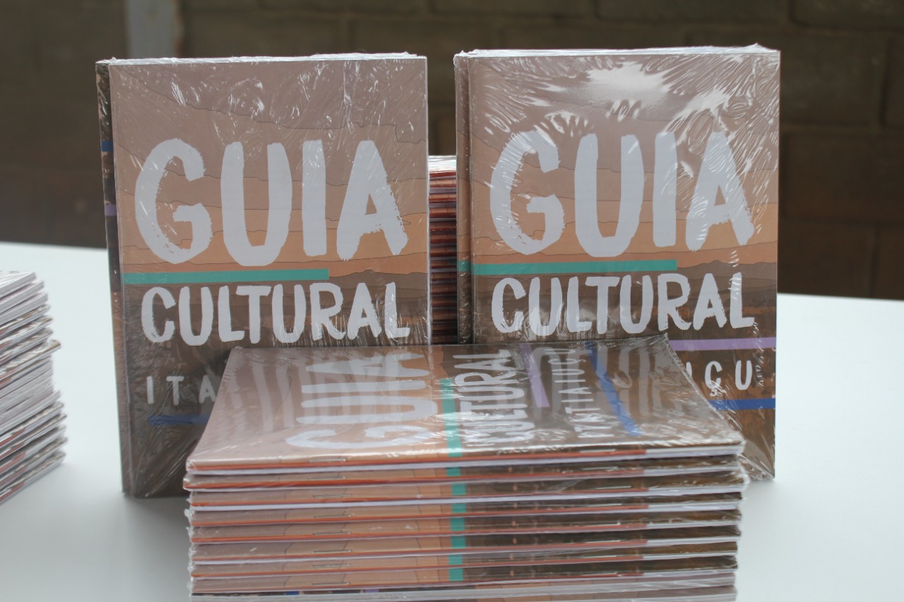 Guias Culturais de Itatiaiuçu e de Igarapé de projeto com envolvimento de escolas estão disponíveis on-line