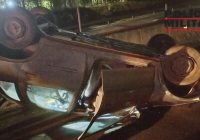 Embriaguez é constatada em condutor após capotamento na MG-050