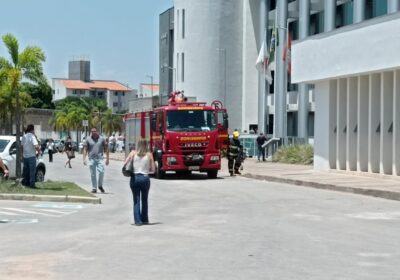 Princípio de incêndio é controlado na Prefeitura de Divinópolis