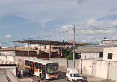 Ônibus se envolve em acidente com motocicleta no Três Marias