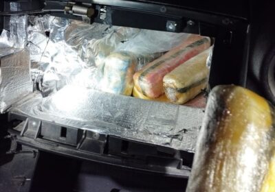 Carga de cocaína é apreendida dentro de painel de carro na Fernão Dias