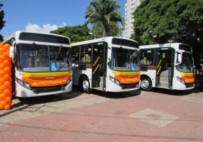 Tarifa mais cara, ônibus mais velho: Prefeitura autoriza veículos com 14 anos de uso