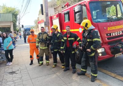 Simulado dos bombeiros previne situação incêndio e pânico no hospital de Itaúna