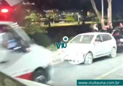 Idosa perde controle da direção e bate carro na Av. São João