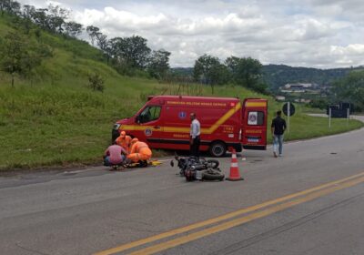 Acidente deixa motociclista ferido próximo ao acesso do Distrito Industrial