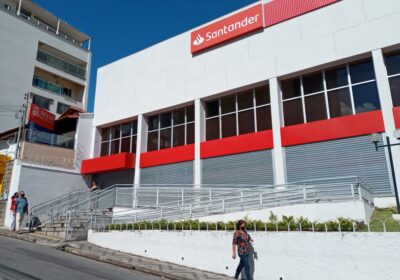Santander solicitou descredenciamento ao INSS para agência de Itaúna em junho