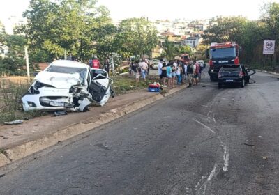 Vítima de colisão frontal na BR-352 é transferida para hospital de Itaúna