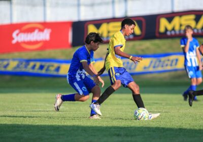 Craques League reúne jovens talentos do futebol em Itaúna