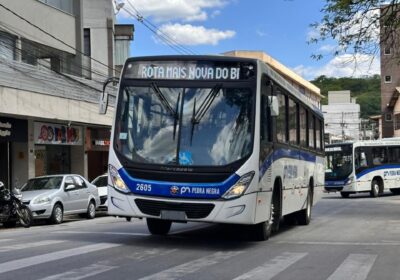 Nova frota da Pedra Negra já está em Itaúna e prefeito foi conferir