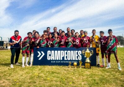 Souza Moreira é campeão sub-12 em torneio na Argentina