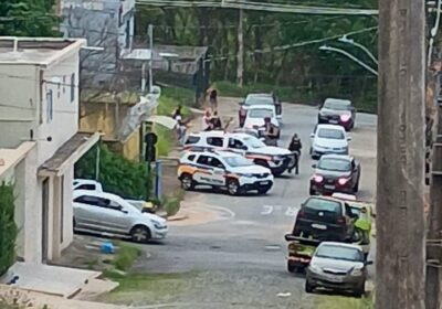 Caiu na blitz e está irregular? PM remove veículos durante operação