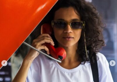 Atriz nascida em Itaúna participa do filme “O Agente Secreto”, que recebeu o Globo de Ouro