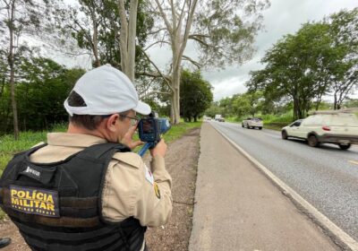 Radar na MG-050 flagra 19 motoristas acima da velocidade permitida