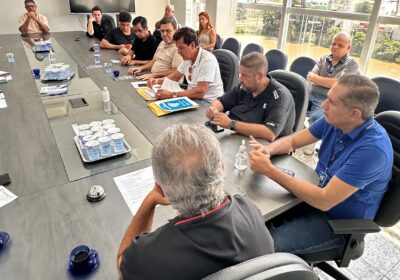 Prefeito se reúne com vereadores para discutir e propor soluções para demandas