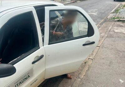Mulher que permanecia nua na Praça da Matriz é encaminhada para casa