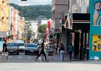 Varejo de moda recuperou força, mas voltou a recuar em 2026