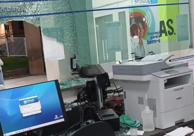 Homem que atacou recepção do hospital de Itaúna é investigado